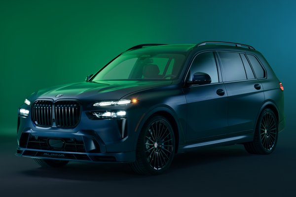 2026 BMW ALPINA XB7 MANUFAKTUR