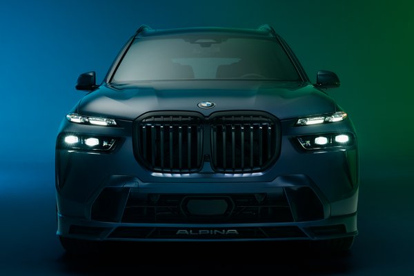2026 BMW ALPINA XB7 MANUFAKTUR