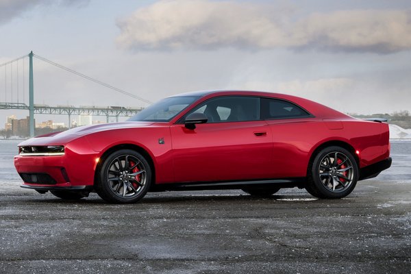 2026 Dodge Charger Daytona Scat Pack