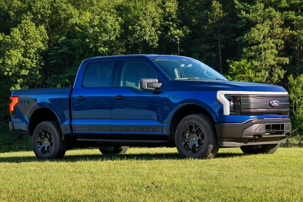 2026 Ford F-150 Lightning STX