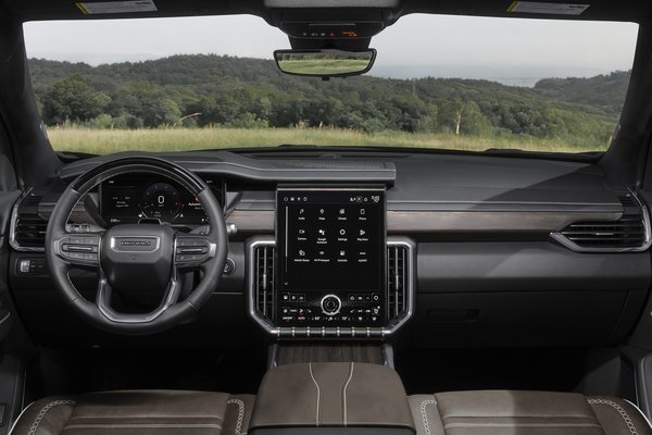 2026 GMC Acadia Denali Ultimate Interior