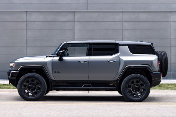 2026 GMC Hummer EV Carbon Fiber edition SUV