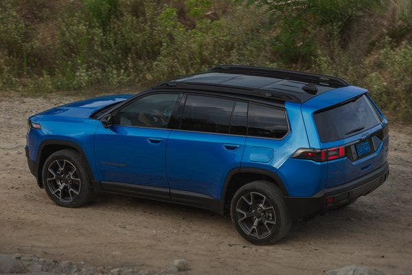 2026 Jeep Cherokee Overland
