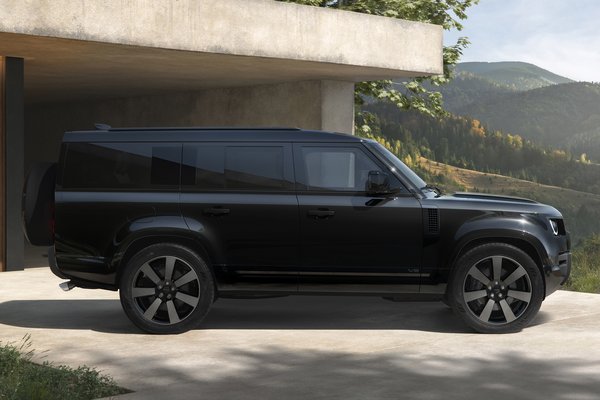 2026 Land Rover Defender 130