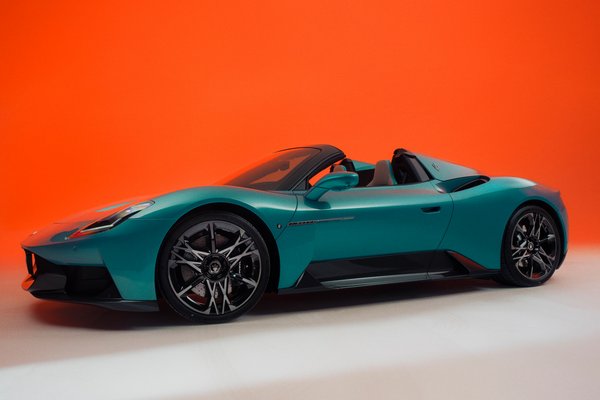 2026 Maserati MCPura Cielo