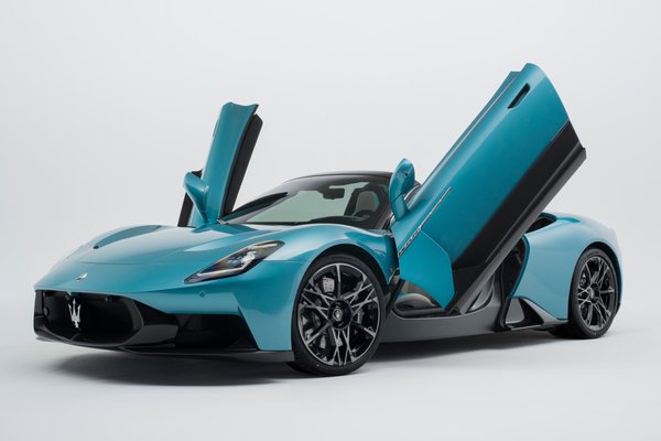 2026 Maserati MCPura Cielo