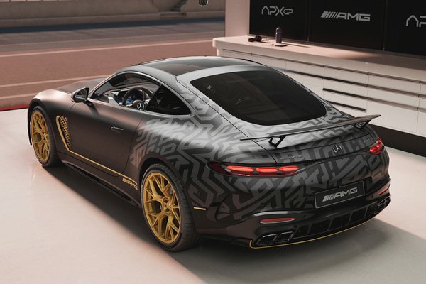 2026 Mercedes-Benz AMG GT 63 APXGP Edition Coupe