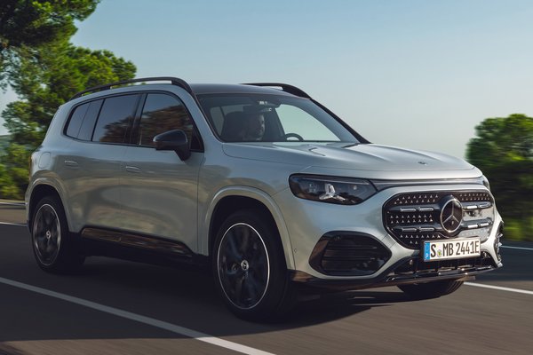 2027 Mercedes-Benz GLB