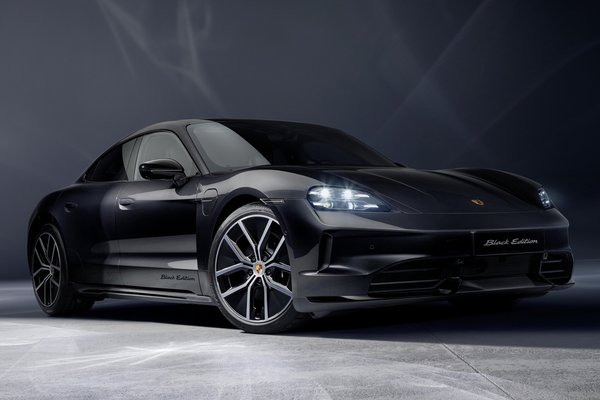 2026 Porsche Taycan Black Edition