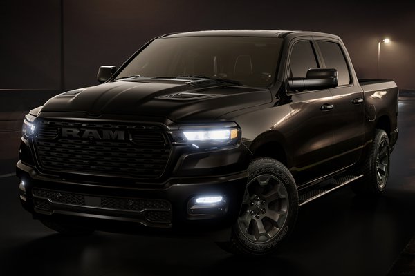 2026 Ram 1500 Express Crew Cab