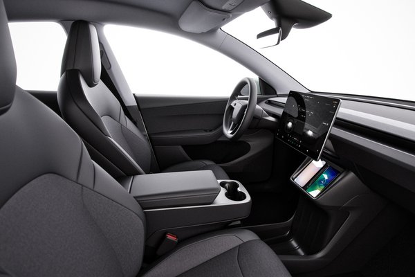 2026 Tesla Model Y Standard Interior