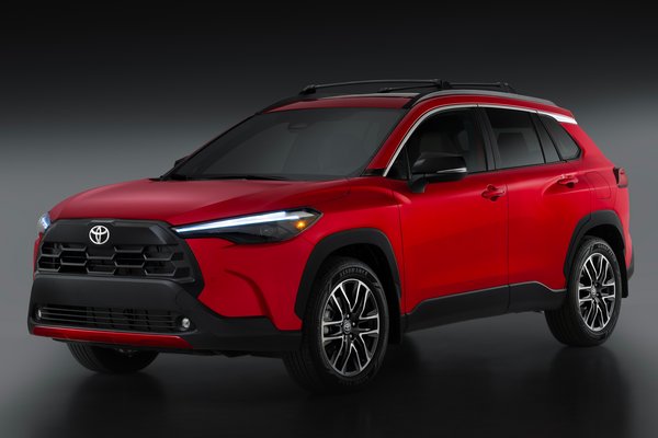 2026 Toyota Corolla Cross XLE