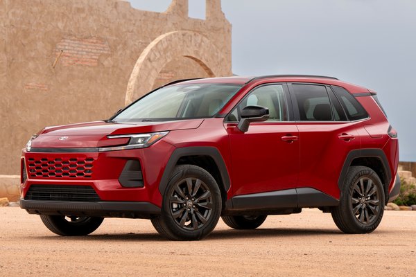 2026 Toyota Rav4 HEV XLE Premium