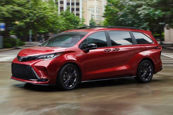 2026 Toyota Sienna XSE