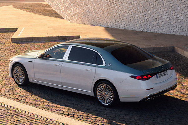 2027 Mercedes-Benz S-Class Maybach