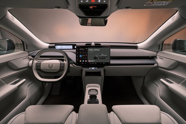 2027 Volvo EX60 Interior